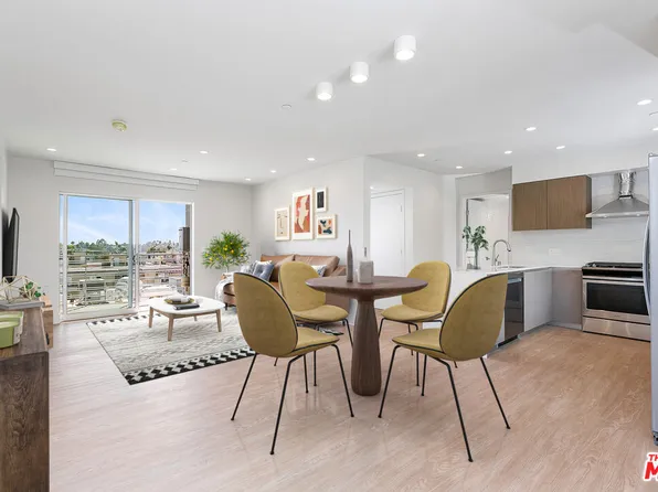 11837 Mayfield Ave #305, Los Angeles, CA 90049