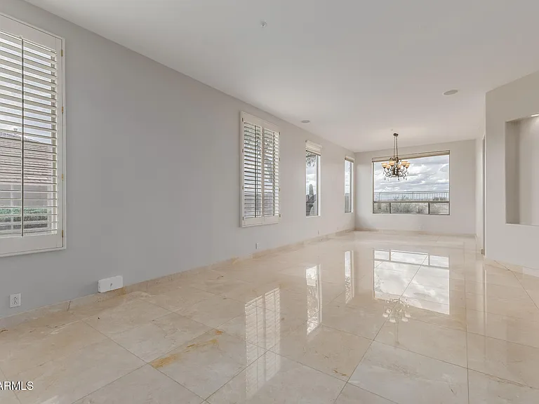 10872 E Raintree Dr — Photo 6