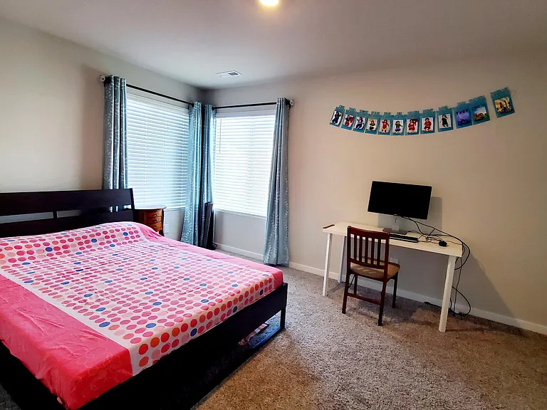 381 NE Mink Dr — Photo 24