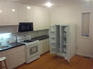 39 Sherman St #A, Cambridge, MA 02138