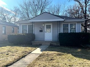 240 S Weston Ave, Elgin, IL 60123