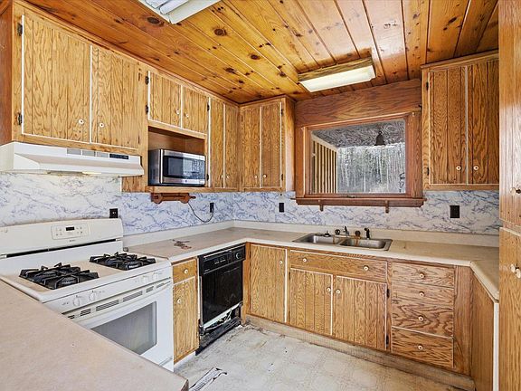 4th image of 59404 Herron Rd