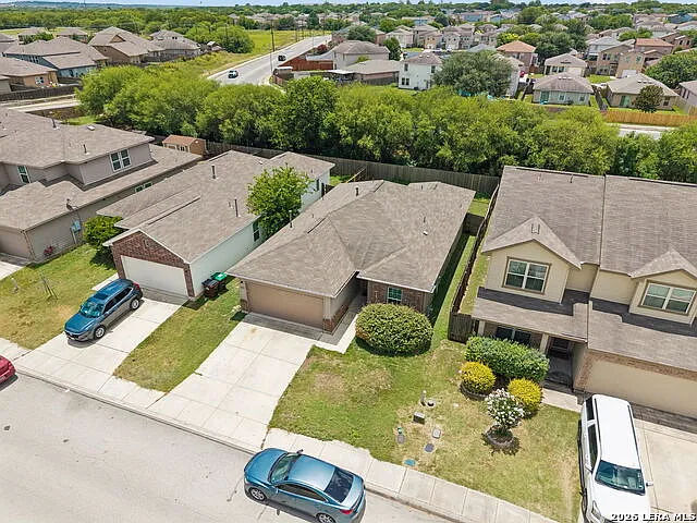 9922 Belmore Cv — Photo 30