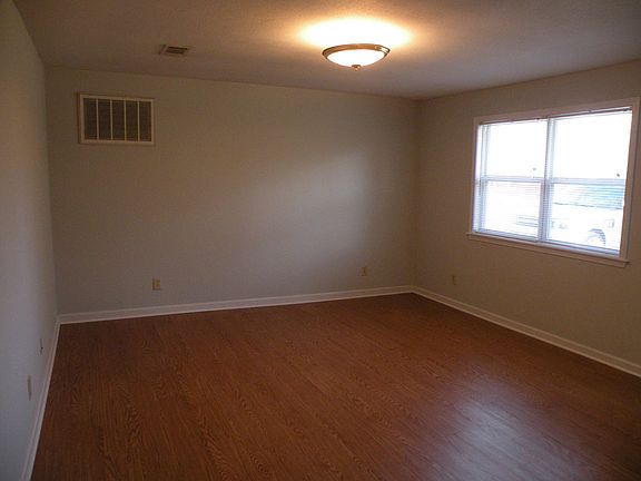 4th image of 4901 Palmwood Dr