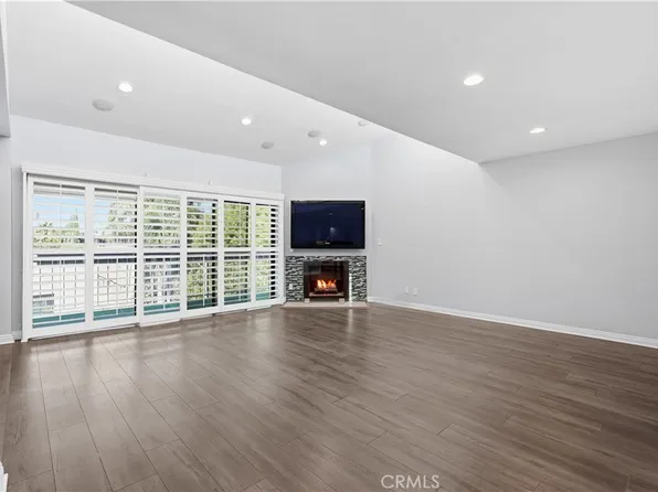 4542 Willis Ave Unit 302, Sherman Oaks, CA 91403