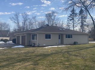 321 S Harrison St, Batavia, IL 60510