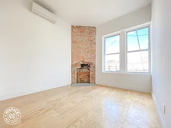 Rented by MySpaceNYC