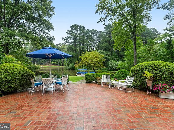 5th image of 6514 Lakeview Dr