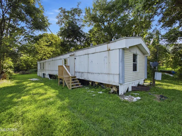 607 W Wheeler St, Rockwood, TN 37854
