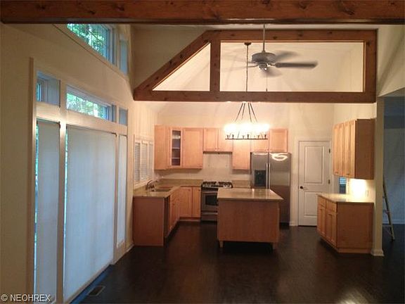 3rd image of 4487 Du Sable Ct