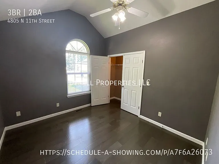 4805 N 11th St — Photo 13