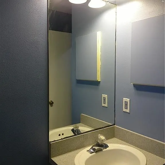 5921 W Woodhill Ct — Photo 24