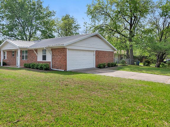 2nd image of 146 Bob White Rd