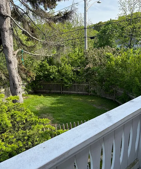 11 Bond St — Photo 13