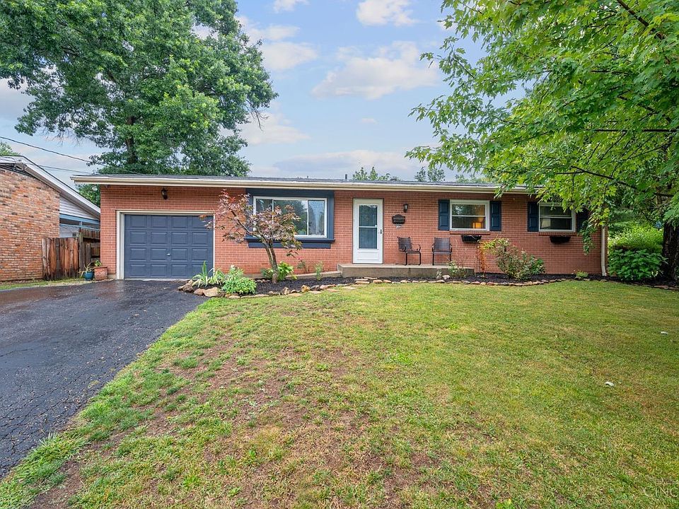 1st image of 884 Anderson Hills Dr