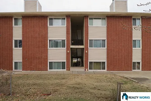 2417 Vine Photo 1