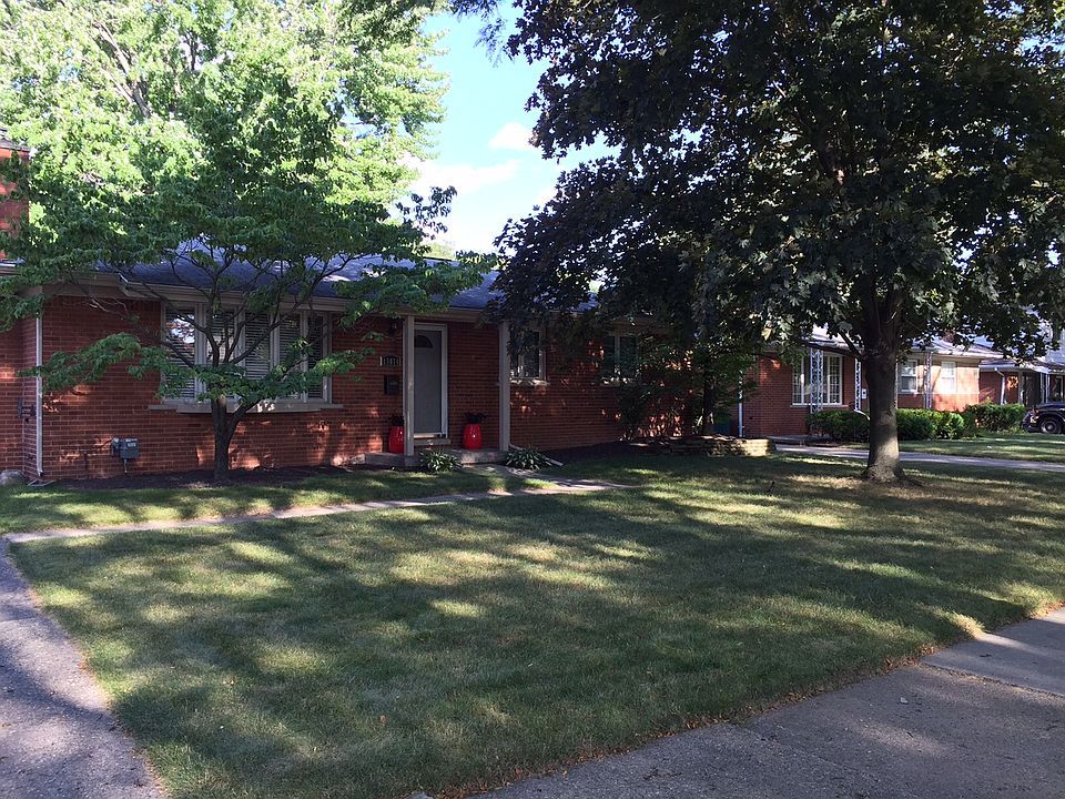 1st image of 15074 Ellen Dr
