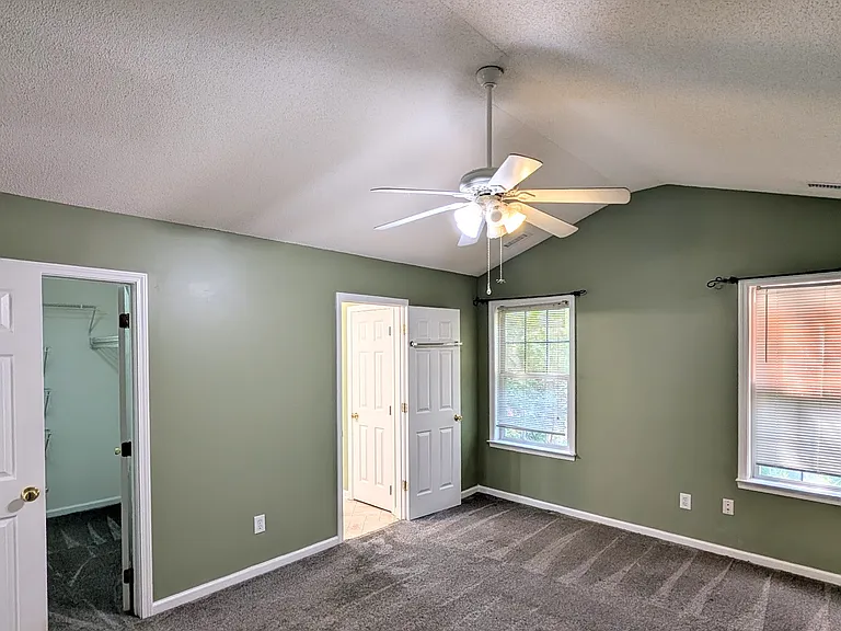 111 Gables Gate Ct — Photo 14