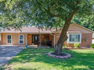 2525 Cardinal Ct, Mesquite, TX 75149