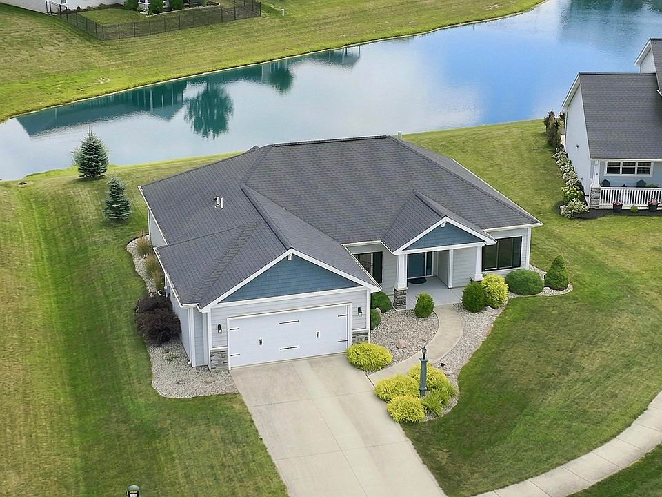 1st image of 770 Andalusian Ct