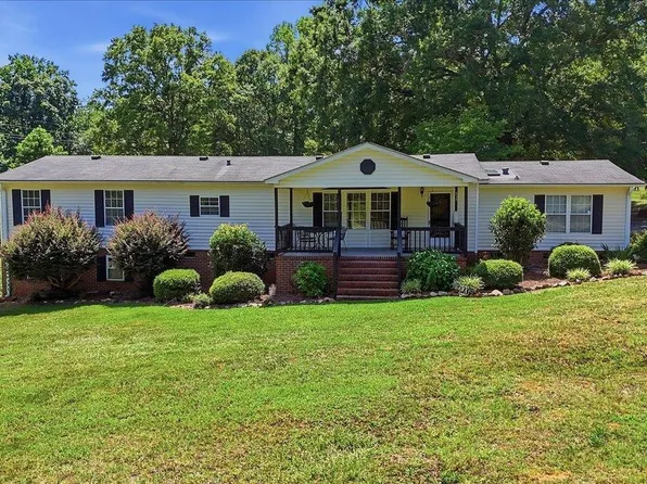637 Ranch Rd, Laurens, SC 29360