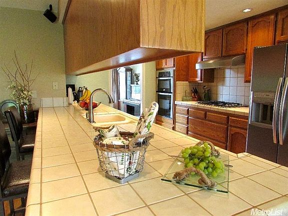 4th image of 1344 Southwind Dr