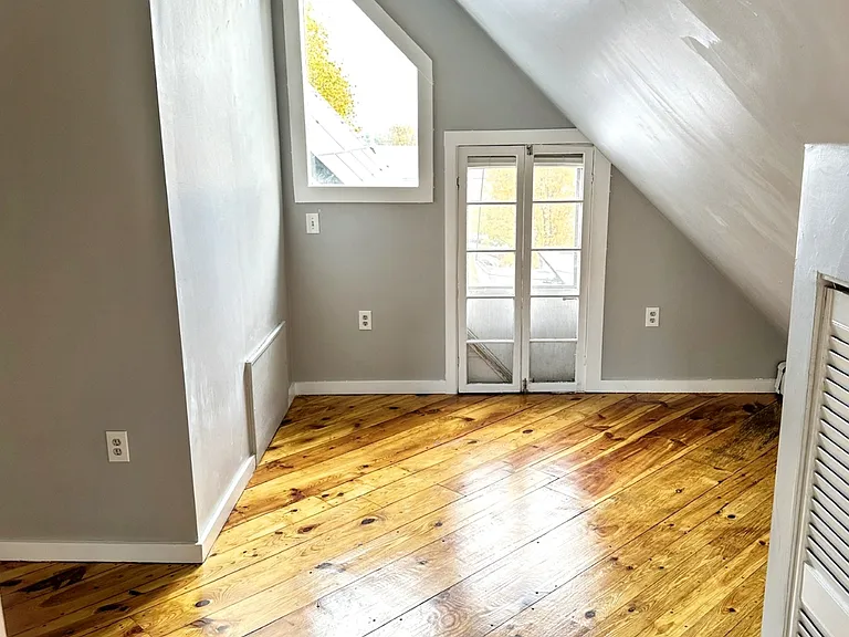 115 Highland Ave #3 — Photo 8