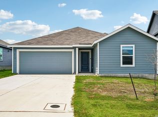 812 El Camino CT, Seguin, TX 78155