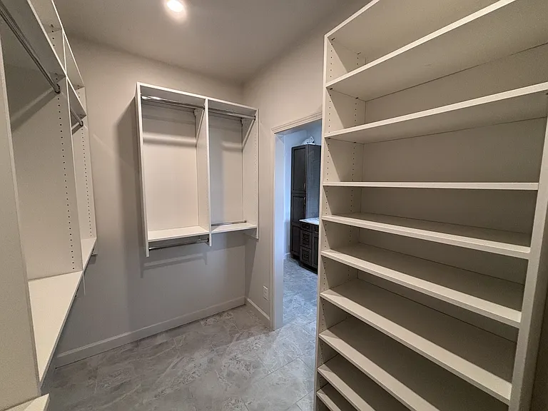 420 Lake Forest Dr SE — Photo 29