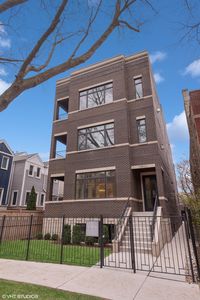 1511 W Byron St #1, Chicago, IL, 60613