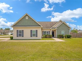116 Sandstone Dr, Raeford, NC 28376