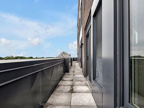 5th image of 2382 Kingston Rd #403