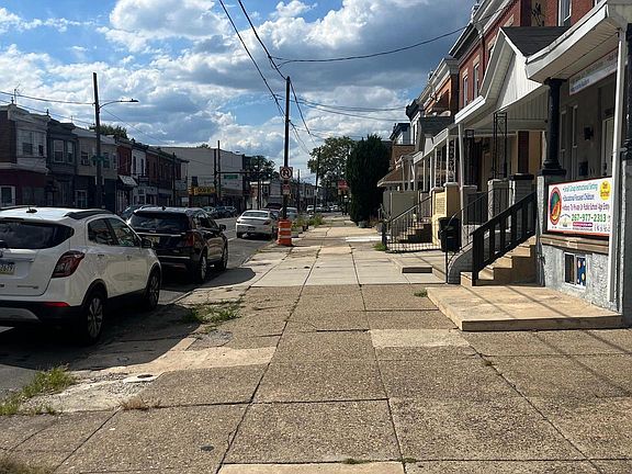 4th image of 5917 Haverford Ave