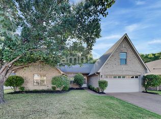 1679 Farkleberry Dr, Cordova, TN 38016