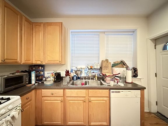 5th image of 3455 N Bosworth Ave #M06r