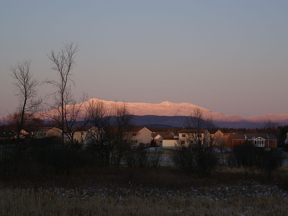 2nd image of 516 Wildflower Cir