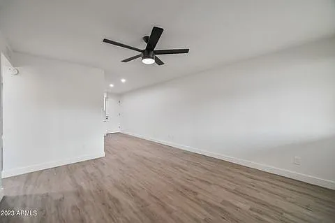 1912 W Hayward Ave #11 — Photo 21