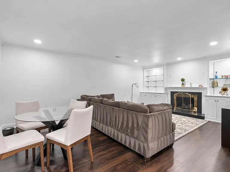 4436 Chalfont Pl — Photo 26