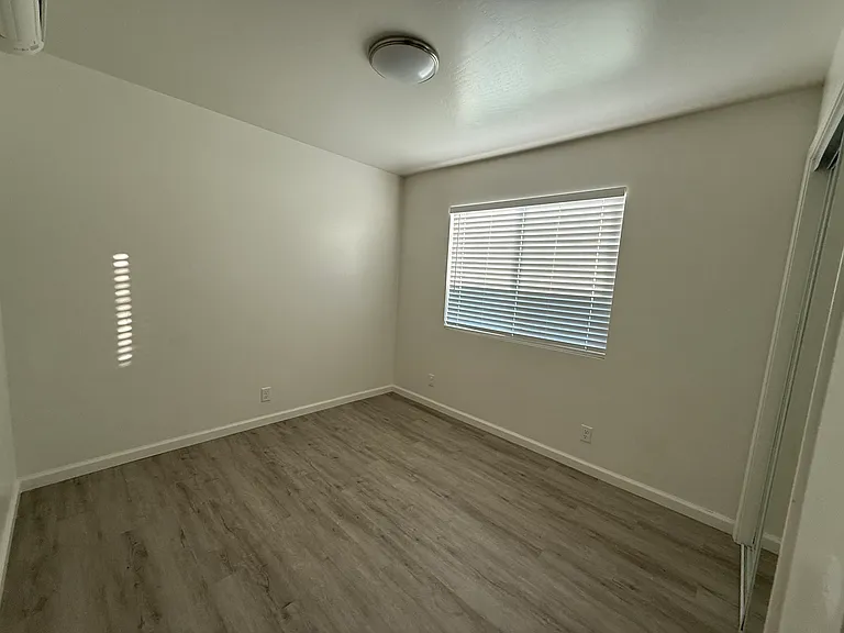 206 W Robertson Rd #A — Photo 12