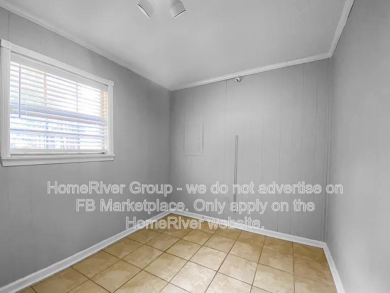 3106 Yates St — Photo 11