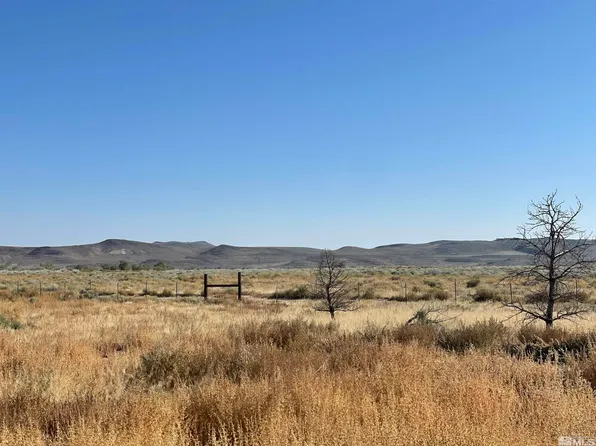 3425 Holly Ave, Silver Springs, NV 89429