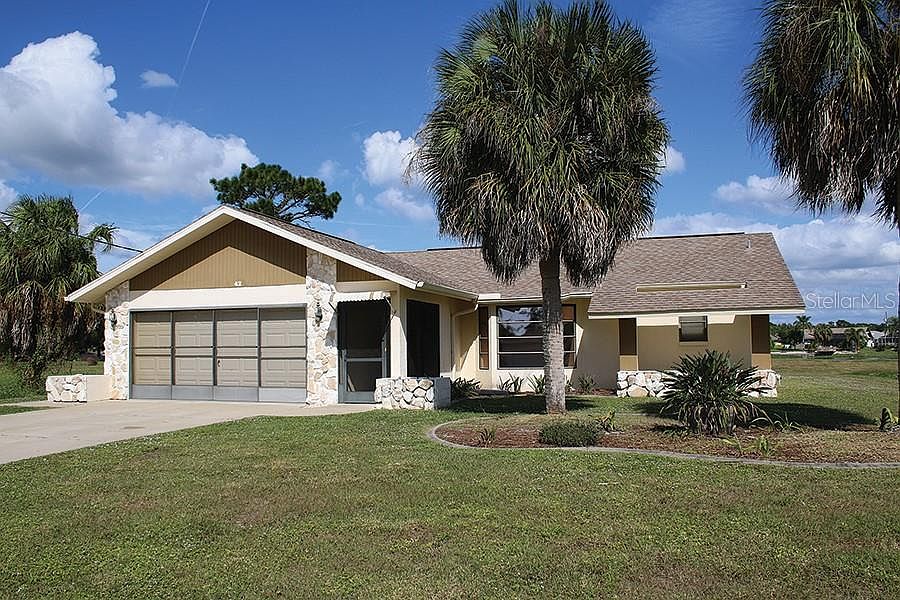 1st image of 42 Pinehurst Ct