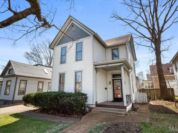506 Hillsboro Ave, Edwardsville, IL 62025