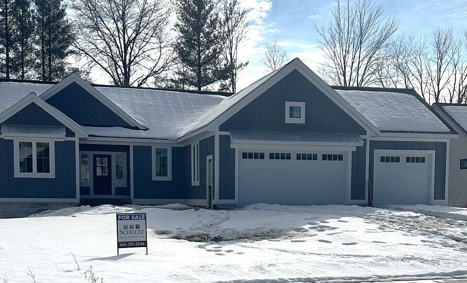 1st image of 4716 Hidden Ridge Dr