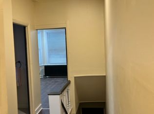 548 N 62nd St FLOOR 2, Philadelphia, PA 19151