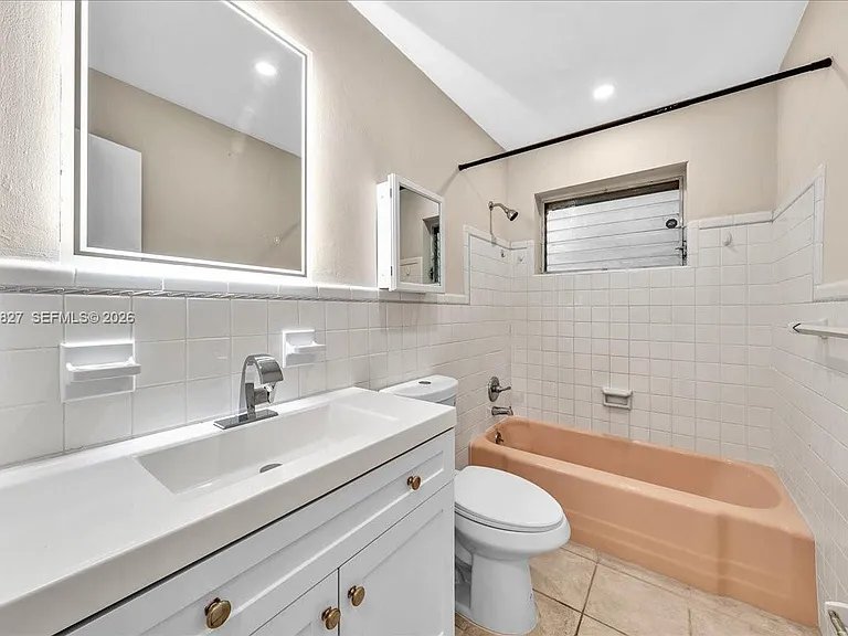707 S 19th Ave #9 — Photo 18