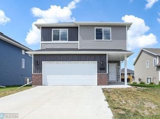 7351 17th St S, Fargo, ND 58104