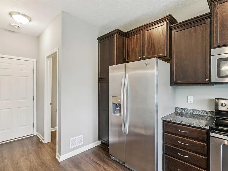 12420 Bataan St NE — Photo 11