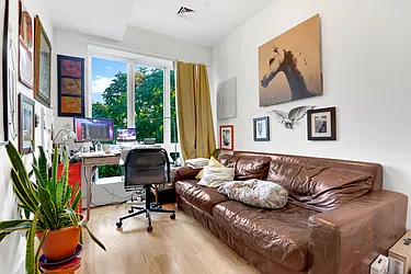 Rented by Brownstone Property Group