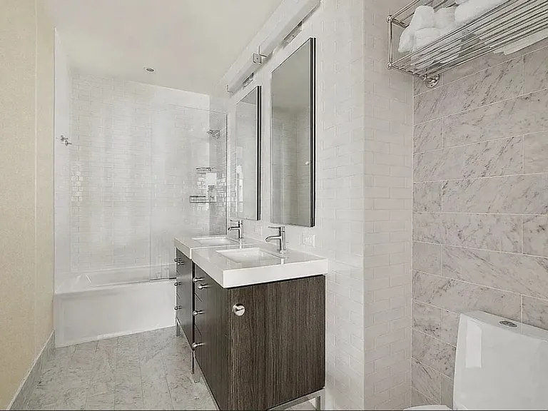 416 W 52nd St #205 — Photo 7
